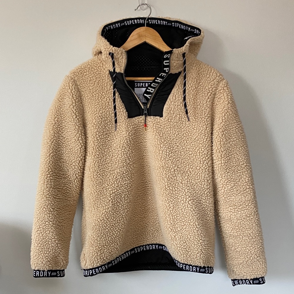 Superdry Sherpa Pullover with Black Details Size S